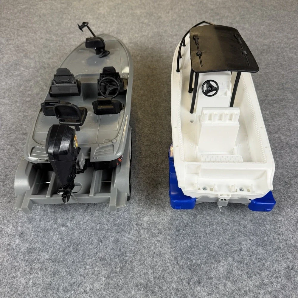 Bass Pro Shops Mako Center Console & Nitro Z21 Bass Boat Trailer Models Lot READ